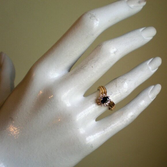 Vintage Solid 14K Yellow Gold 0.73CT Sapphire Diamond V Design Chevron Ring P - Picture 9 of 10